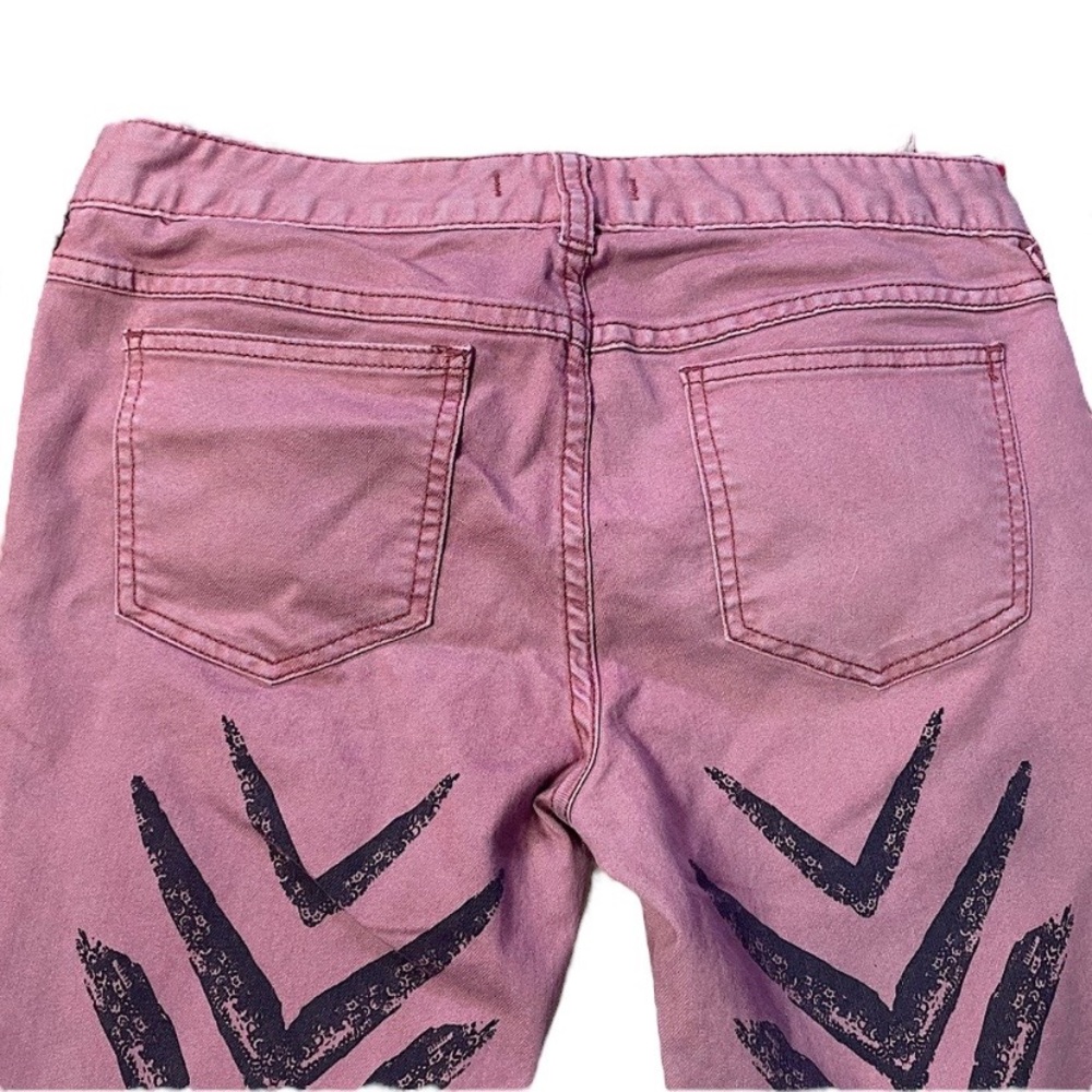 FREE PEOPLE DOTTED IKAT ARROW JEANS - Picture 8 of 11